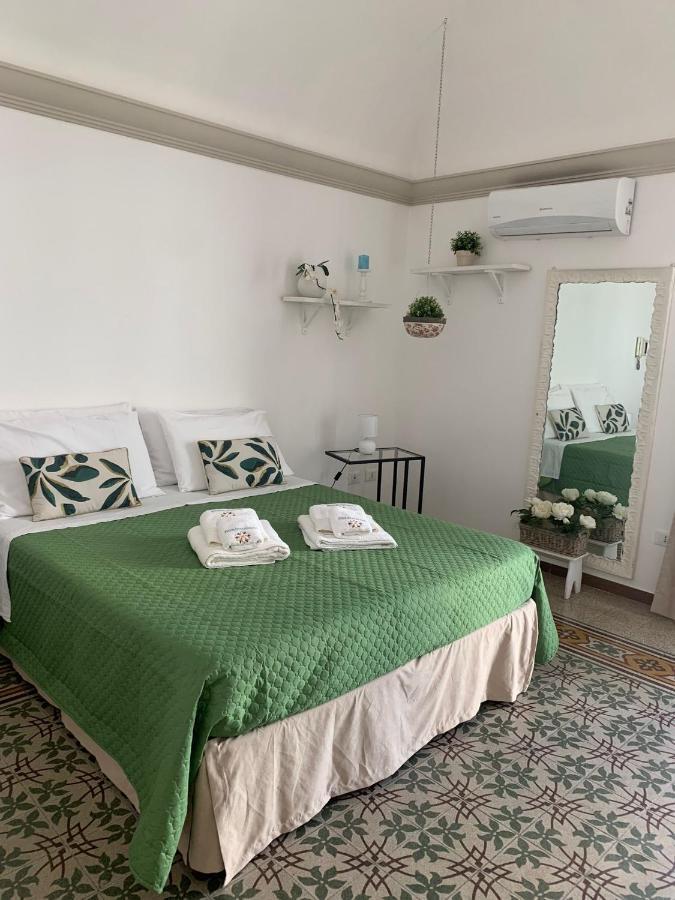 Apartmán Fiori D'Arancio Terrasini Exteriér fotografie